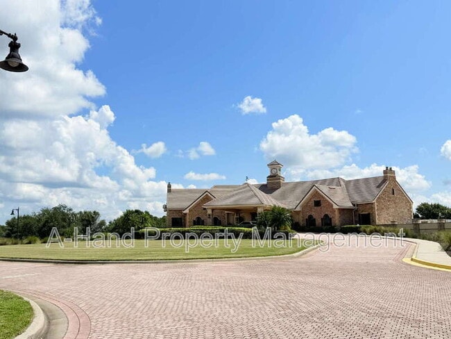 Building Photo - 10779 Belfry Cir