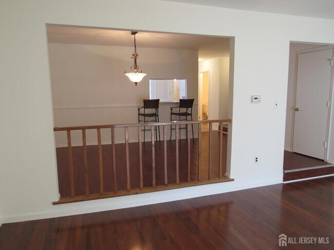 Building Photo - 32 Lafayette Ct