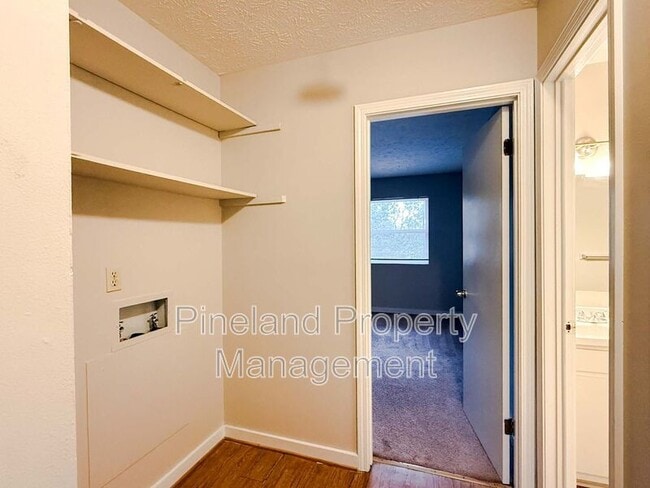 Building Photo - 2740 George Owen Rd