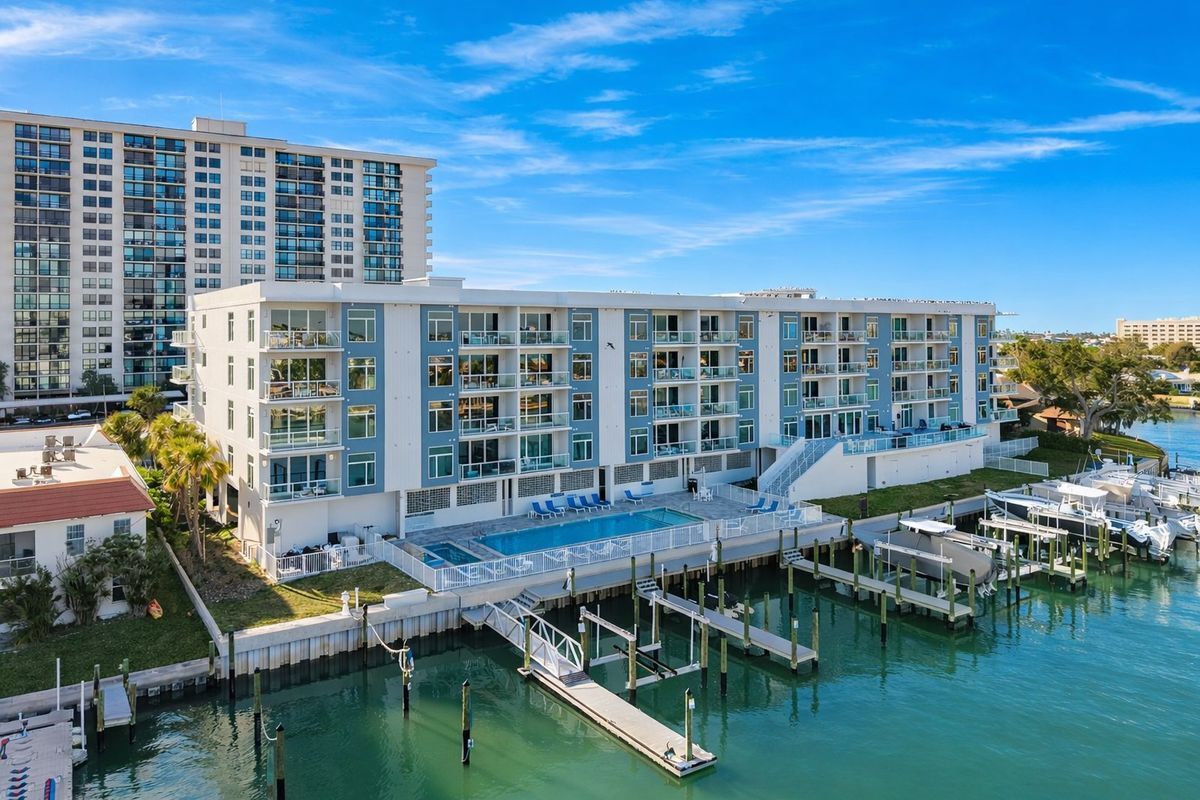Building Photo - 415 Island Way