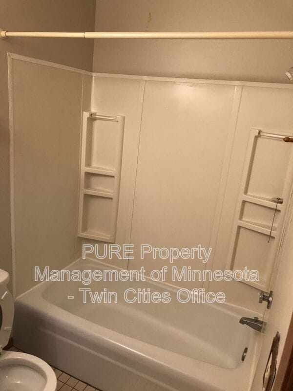 Building Photo - 3153 Old Hwy 8