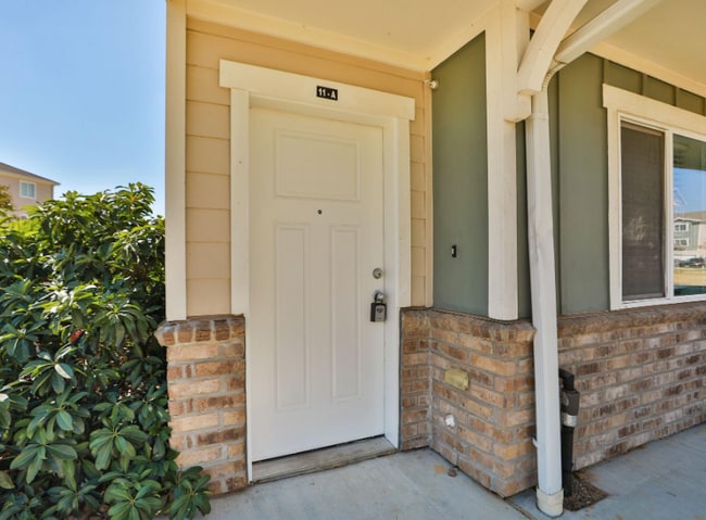 Building Photo - 21155 Gosling Rd