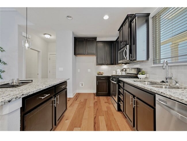 Building Photo - 7403 Kulmala Ln