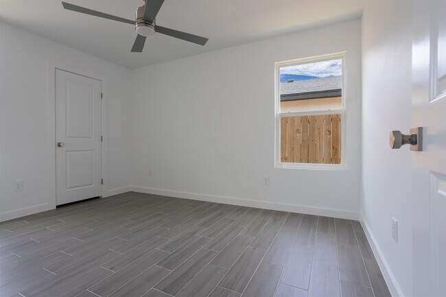 Building Photo - 9910 Caddo Lp