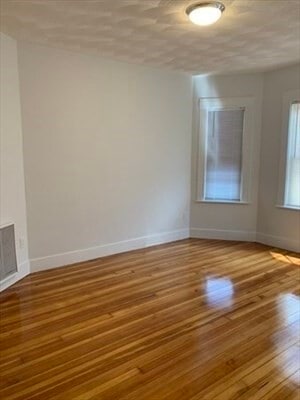 Building Photo - 32 Francis St