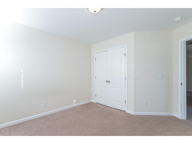 Building Photo - 2043 Sinclair Trce