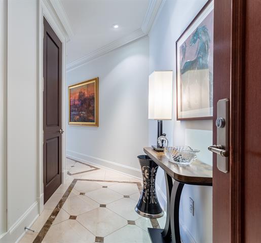 Building Photo - 2525 N Pearl St