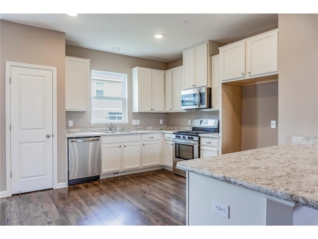 Building Photo - 1619 Windigo Ln