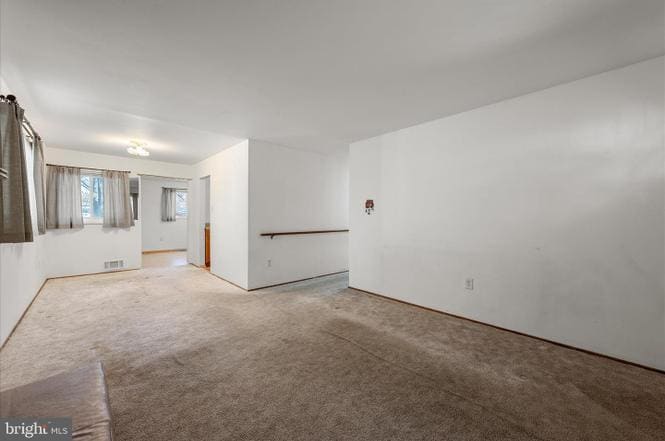 Building Photo - 13719 Knowles St