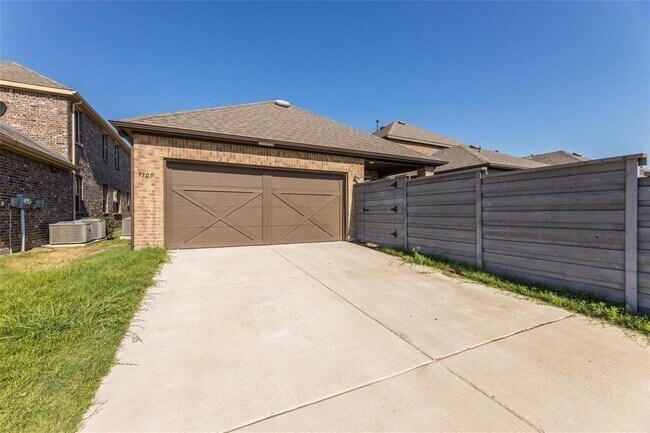 Building Photo - 7105 Wildflower Wy