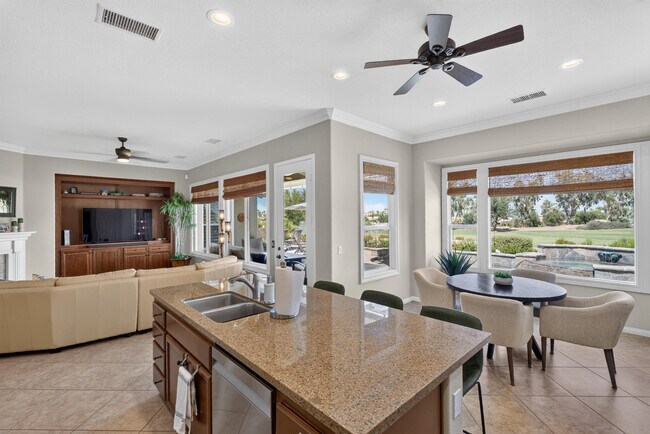 Building Photo - 61414 Topaz Dr