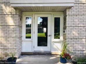 Building Photo - 4113 Telegraph Rd