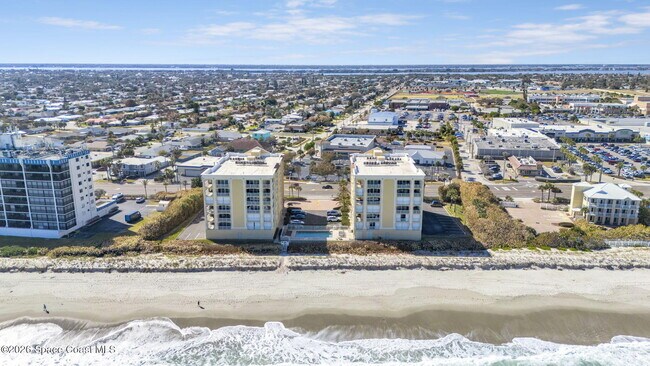 Building Photo - 1805 Jimmy Buffett Mem Hwy