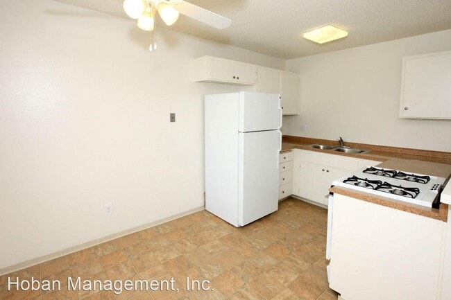 Building Photo - 4323 Parks Ave