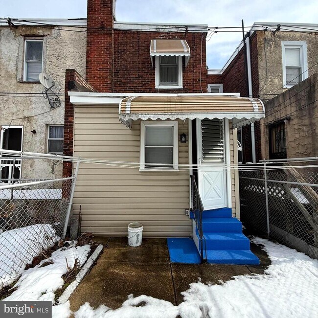 Building Photo - 158 N Millick St