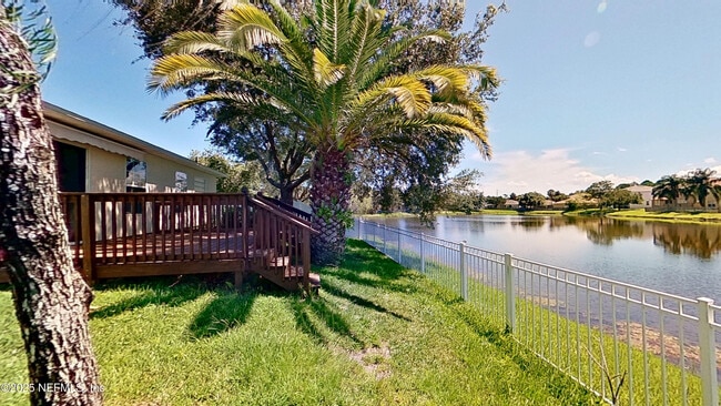 Building Photo - 12275 Deersong Dr