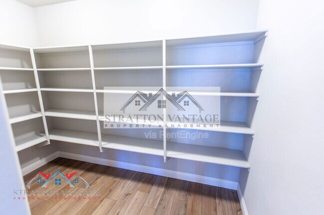 Building Photo - 6629 W Springfield Wy