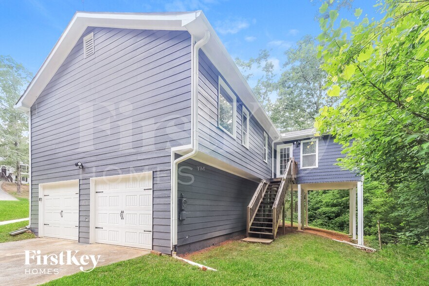 Building Photo - 124 Spring Dr