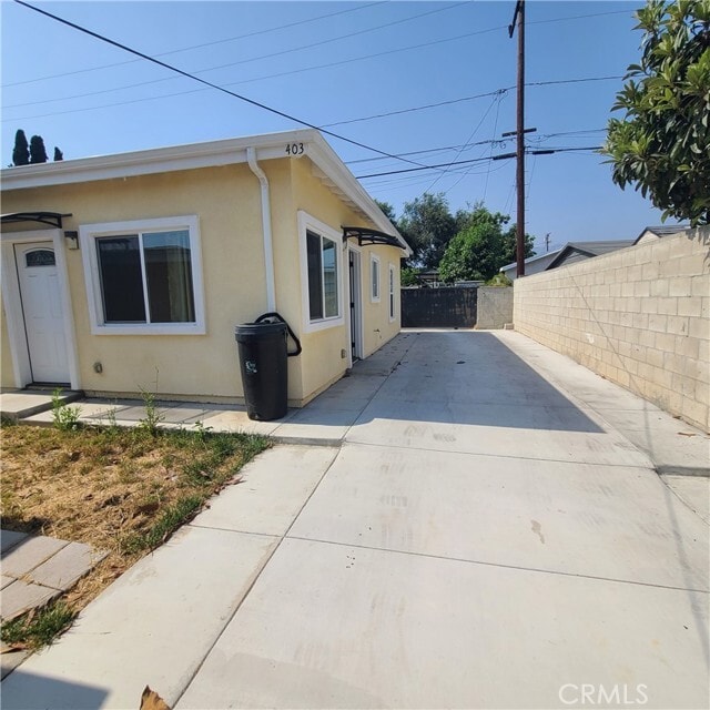 Primary Photo - 403 E Sunset Ave