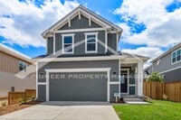 Building Photo - Beautiful Home with 2 Car Garage and Central A/C
