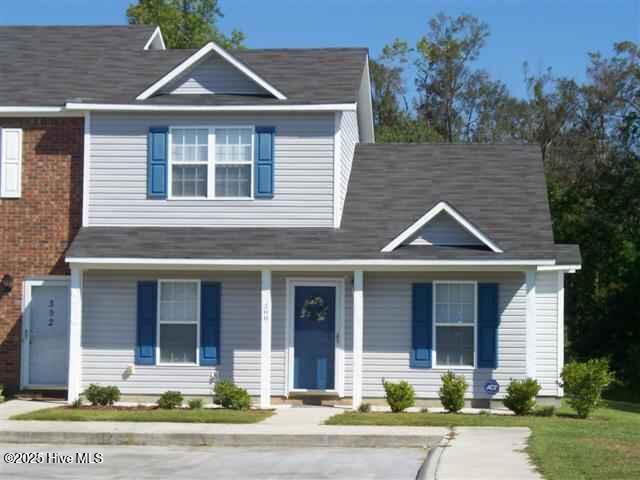 Primary Photo - 300 Pinegrove Ct
