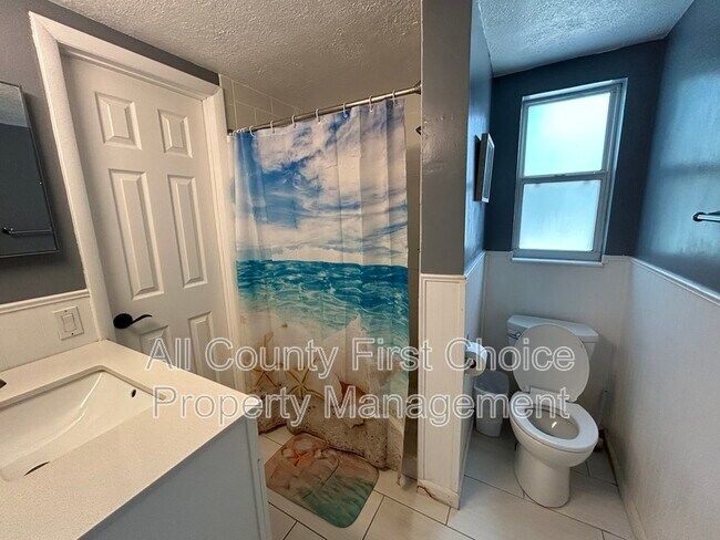 Building Photo - 12731 82nd Avenue N