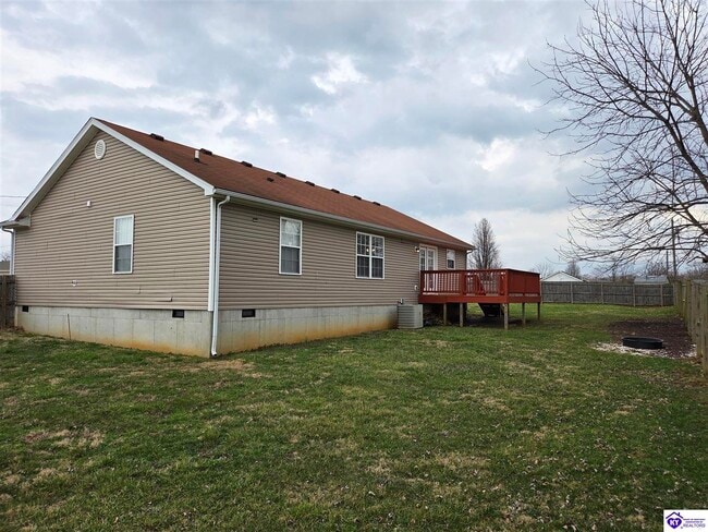 Building Photo - 104 Dante Ct