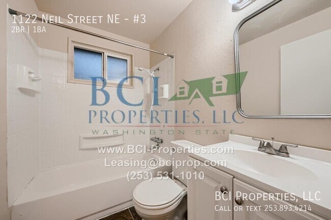 Building Photo - 1122 Neil St NE