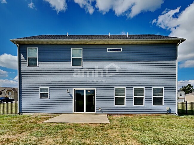 Building Photo - 600 Drema Ct