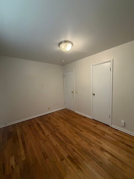 Building Photo - 2114 Ferrol St