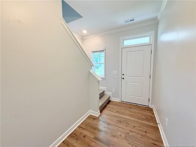 Building Photo - 39 Princelet Pt