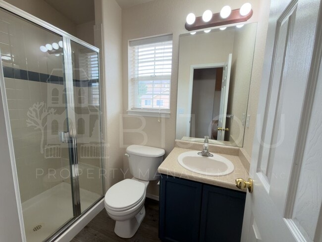 Building Photo - 2533 Mesa Springs View