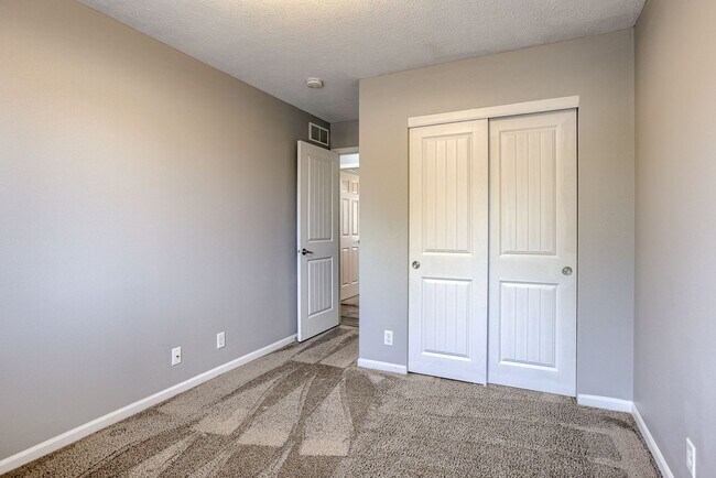 Building Photo - Arbor Gate 3 Bedroom!!