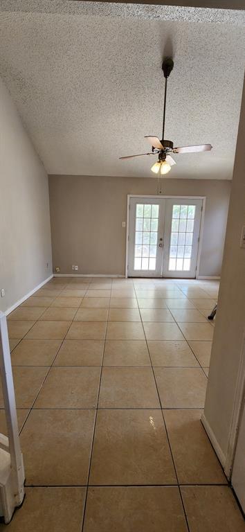 Building Photo - 15902 Oak Mountain Dr