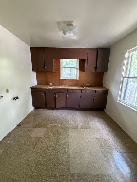 Building Photo - 2019 Martin Luther King Dr