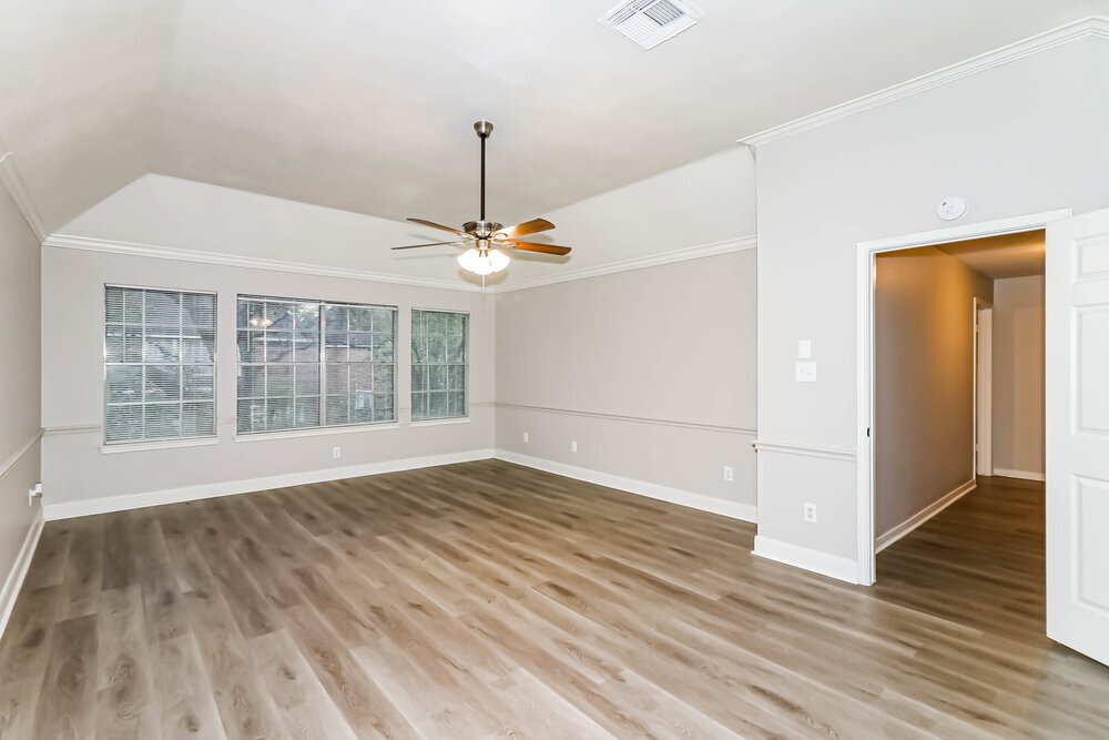 Building Photo - 2657 Concord Dr