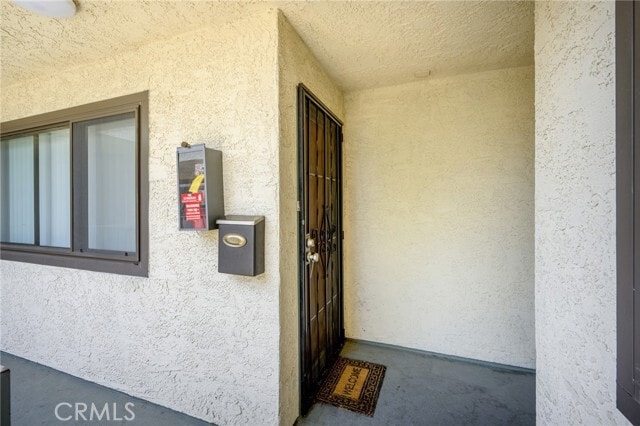 Building Photo - 16226 Vanowen St