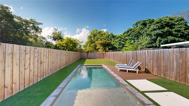 Building Photo - 353 NW 50th St