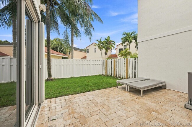 Building Photo - 1115 SW 180th Terrace