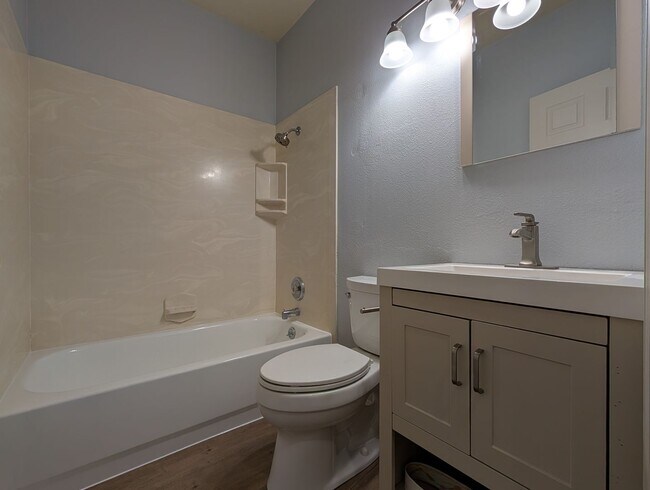 Building Photo - 2752 Chad Dr