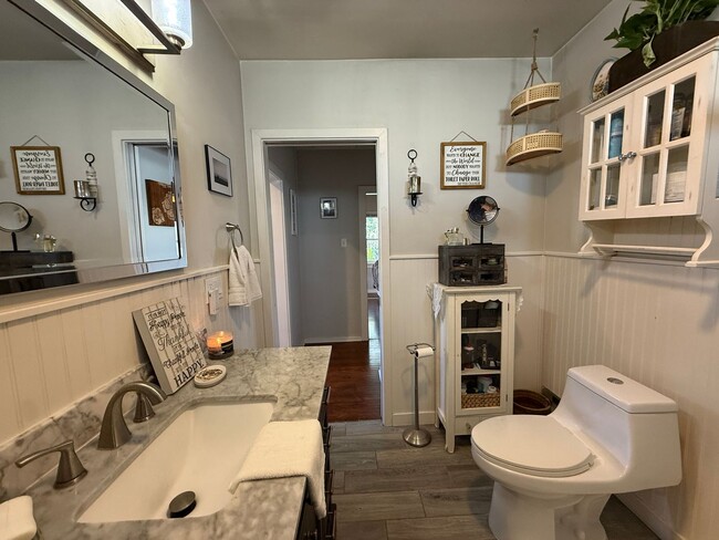 Building Photo - Carlsbad Home across from Holiday Park