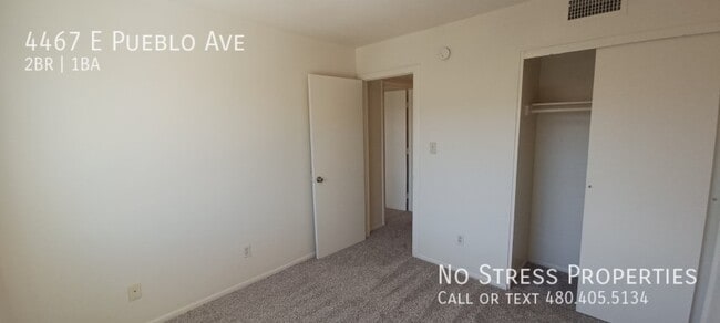 Building Photo - Town Home off 40th St and Broadway!