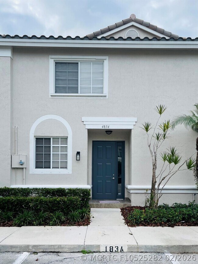 Building Photo - 4854 NW 58th Manor