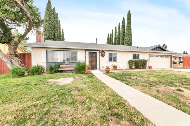 Primary Photo - Charming Single-Family Home in Simi Valley