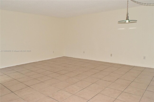 Building Photo - 15476 SW 85th Ln