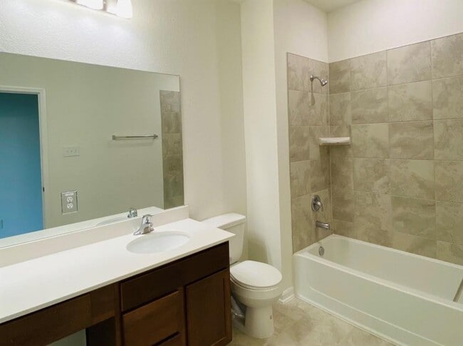 Building Photo - 28319 Aperture Ct