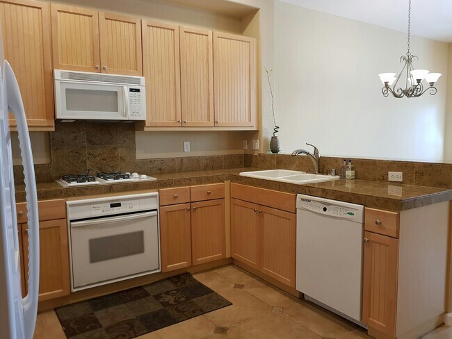 Building Photo - 79 Meritage Common