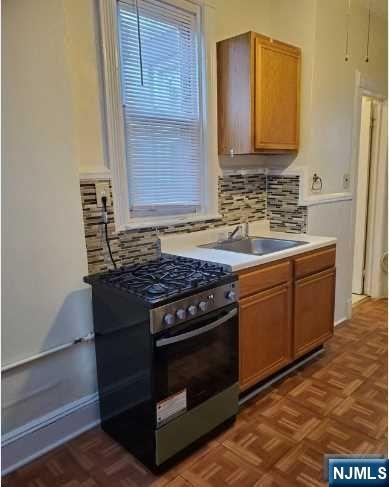 Building Photo - 107 4th St