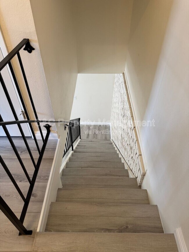 Building Photo - 3479 20th St