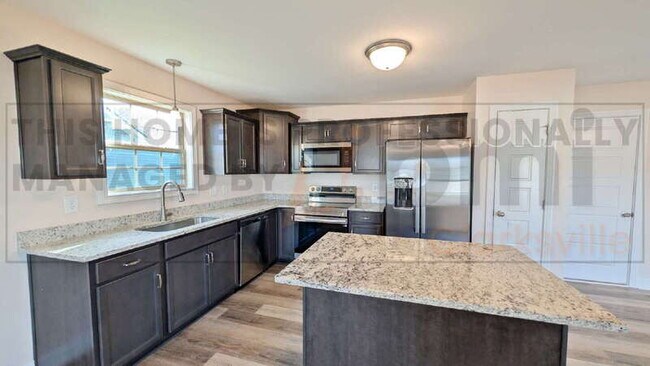 Building Photo - 1061 Dublin Dr